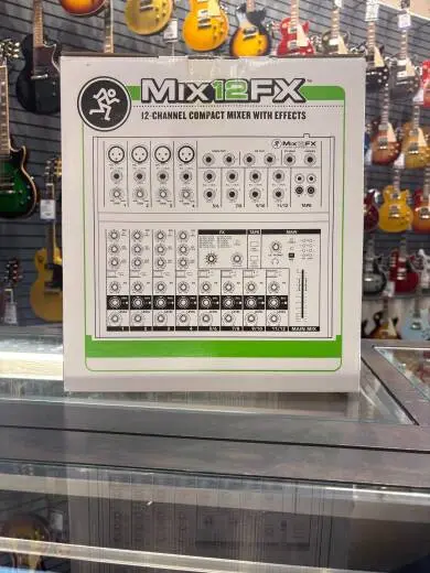 Store Special Product - Mackie - MIX12FX